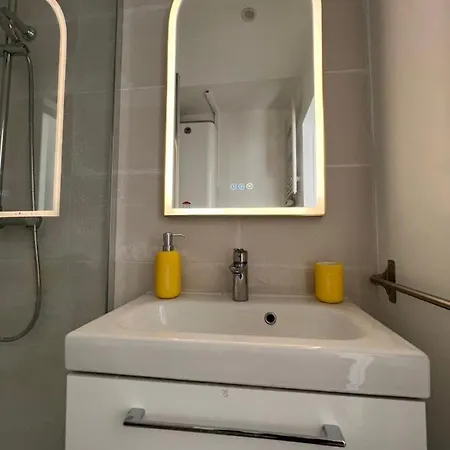 Hyper Centre De Avec Balcon Appartement