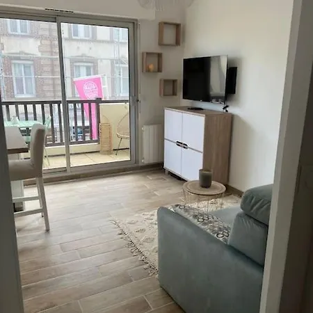 Hyper Centre De Avec Balcon Cabourg