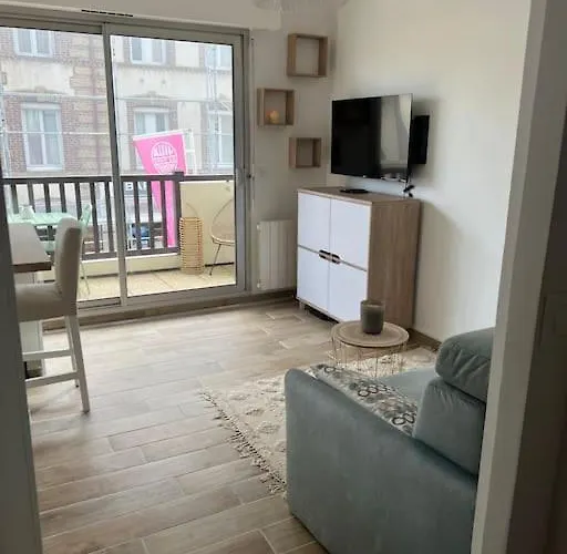 Hyper Centre De Avec Balcon Cabourg